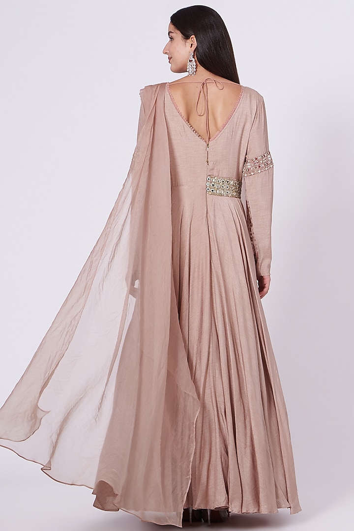 Pink Embroidered Wedding Anarkali Set by Ridhima Bhasin at Pernia's Pop Up Shop