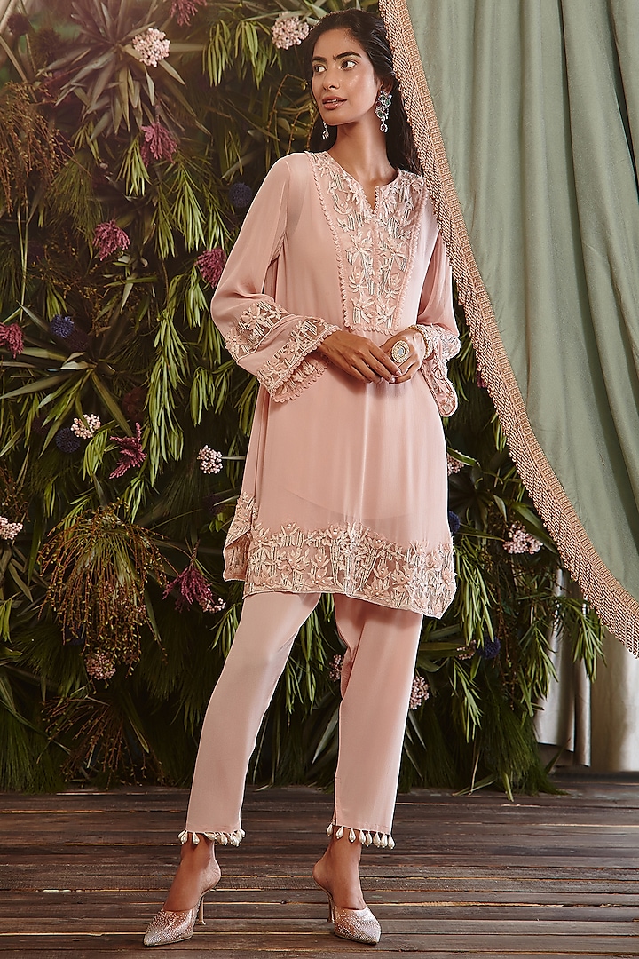 Blush Pink Embroidered Kurta Set by Ridhima Bhasin