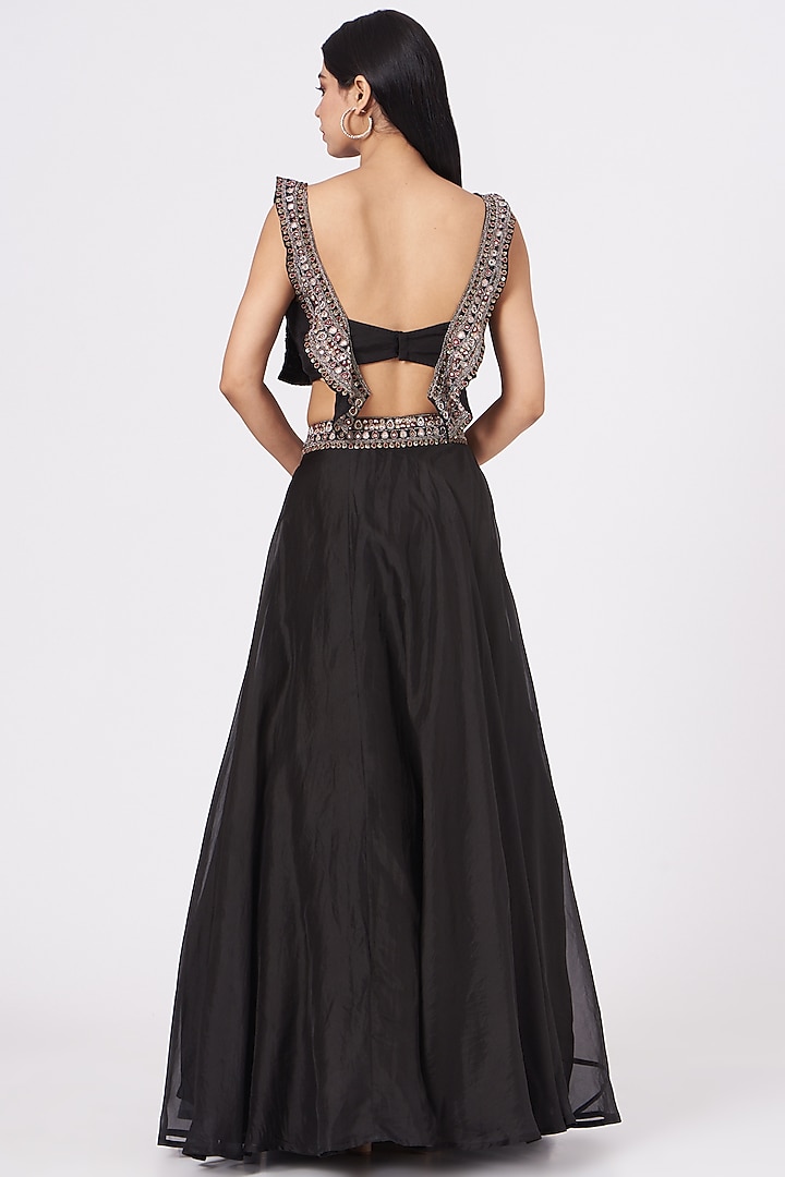 Black Embroidered Wedding Lehenga Set by Ridhima Bhasin at Pernia's Pop Up Shop