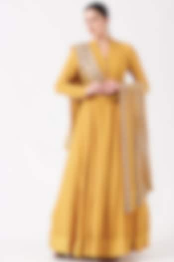 Mustard Silk Anarkali Set by Ridhima Bhasin at Pernia's Pop Up Shop