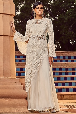 Ivory Embroidered Kurta Set by Ridhima Bhasin