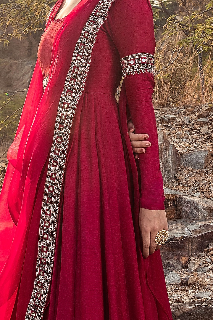 Fuchsia Embroidered Wedding Anarkali Set by Ridhima Bhasin at Pernia's Pop Up Shop