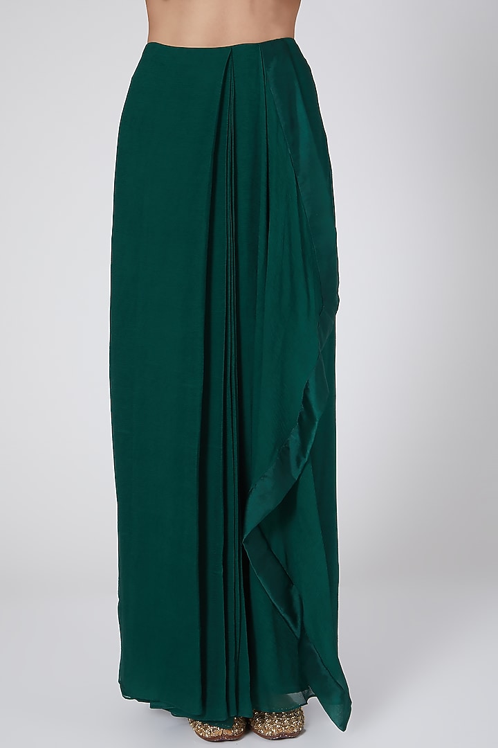 Emerald Green Pre-Draped Wedding Saree With Bet by Ridhima Bhasin at Pernia's Pop Up Shop