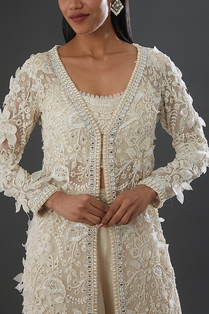 White Embroidered Cape Set by Ridhima Bhasin at Pernia's Pop Up Shop