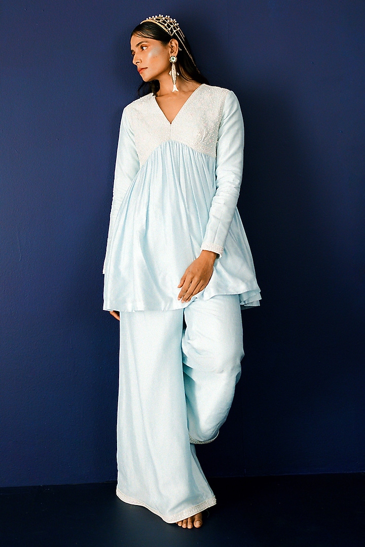 Powder Blue Viscose Raw Silk & Pure Cotton Voile Hand Embroidered Kurta Set by Ridhimaa Gupta at Pernia's Pop Up Shop