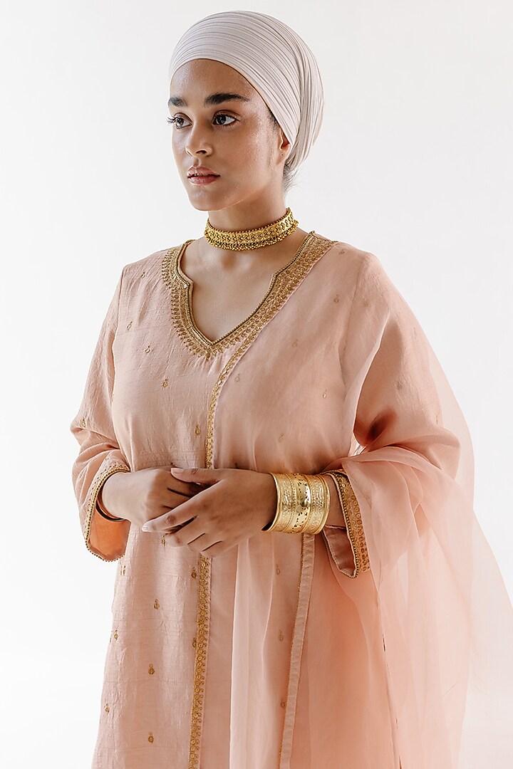 Beige Viscose Raw Silk & Pure Cotton Voile Sequins Embroidered Kurta Set by Ridhimaa Gupta at Pernia's Pop Up Shop