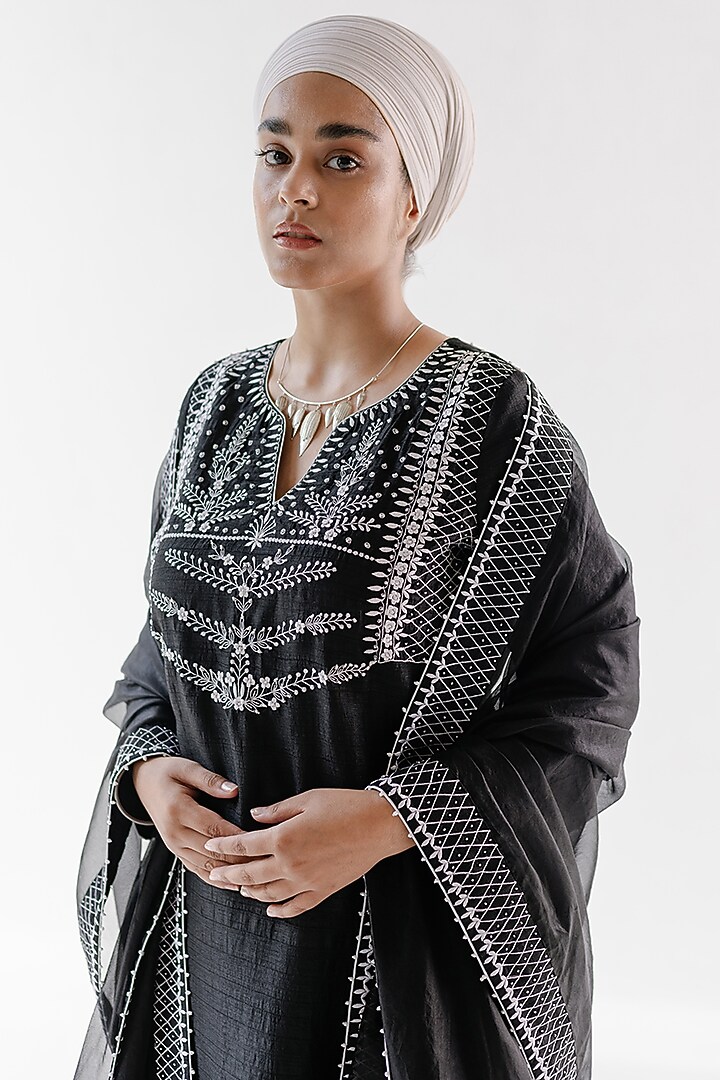 Black Viscose Raw Silk & Pure Cotton Voile Sequins Embroidered Kurta Set by Ridhimaa Gupta at Pernia's Pop Up Shop