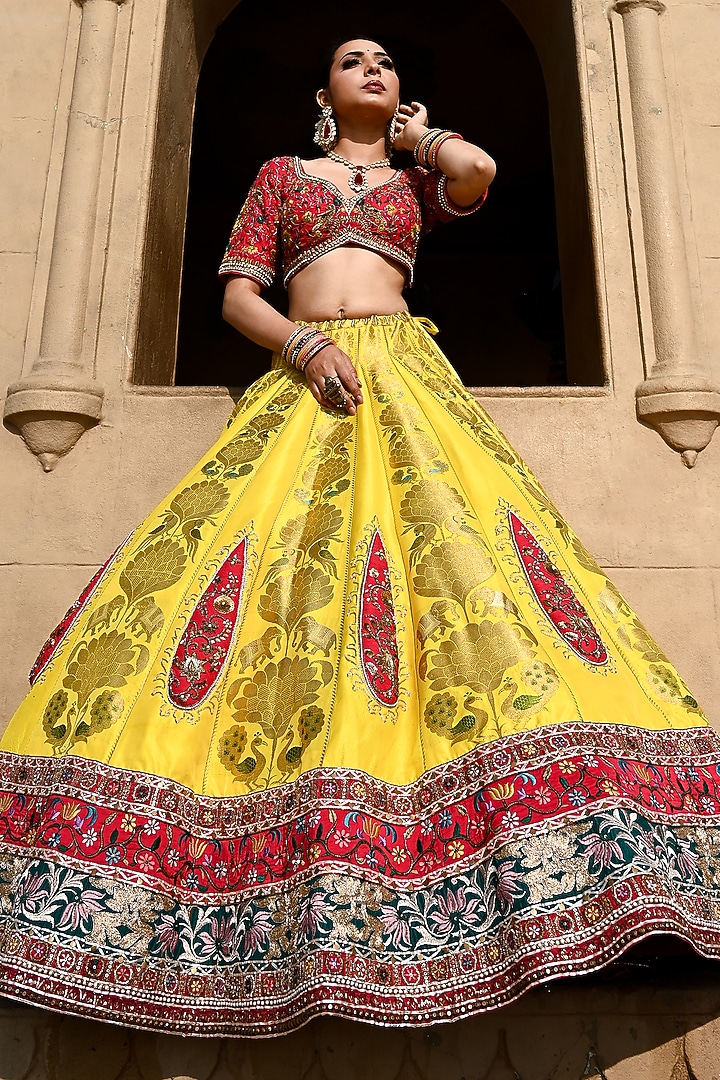 Yellow Banarasi Silk Zardosi Embellished Bridal Bridal Lehenga Set by Ridhi garg at Pernia's Pop Up Shop