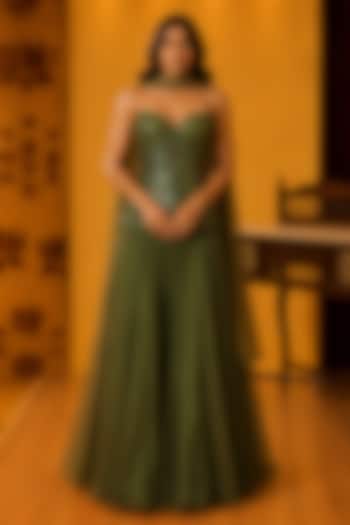 Dark Green Chiffon Flared Skirt Set by Ridhi garg at Pernia's Pop Up Shop
