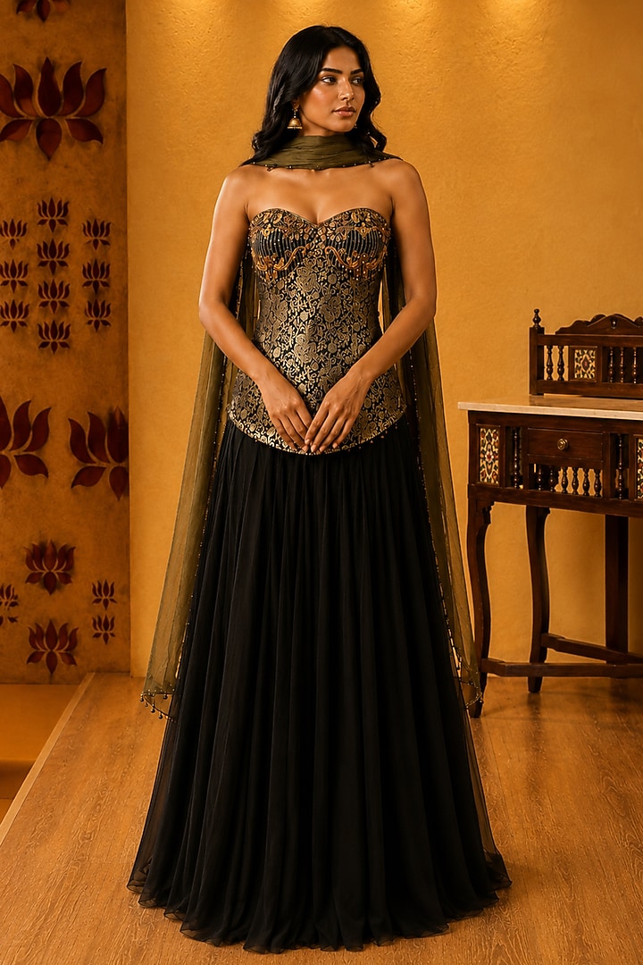 Black Georgette Pleated Skirt Set by Ridhi garg at Pernia's Pop Up Shop