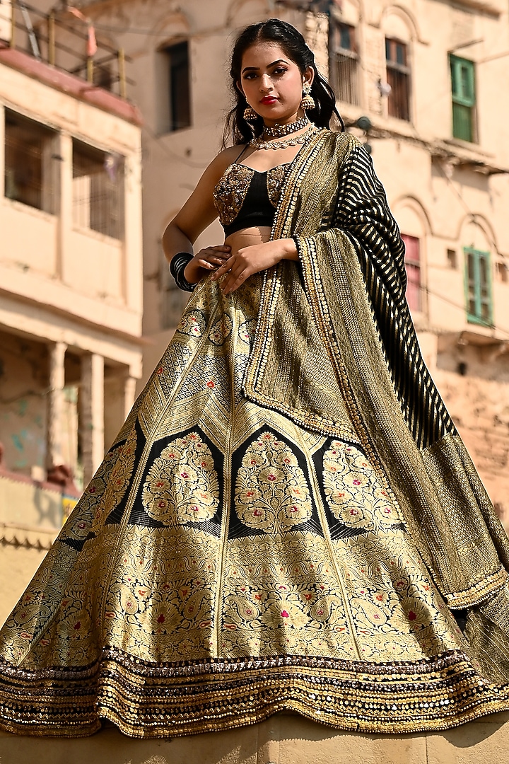 Black Banarasi Silk Zardosi Embroidered Bridal Bridal Lehenga Set by Ridhi garg at Pernia's Pop Up Shop