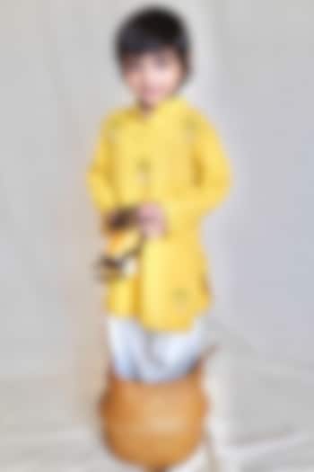 Yellow Malkha Hand Embroidered Kurta Set For Boys by The Right Cut Kids
