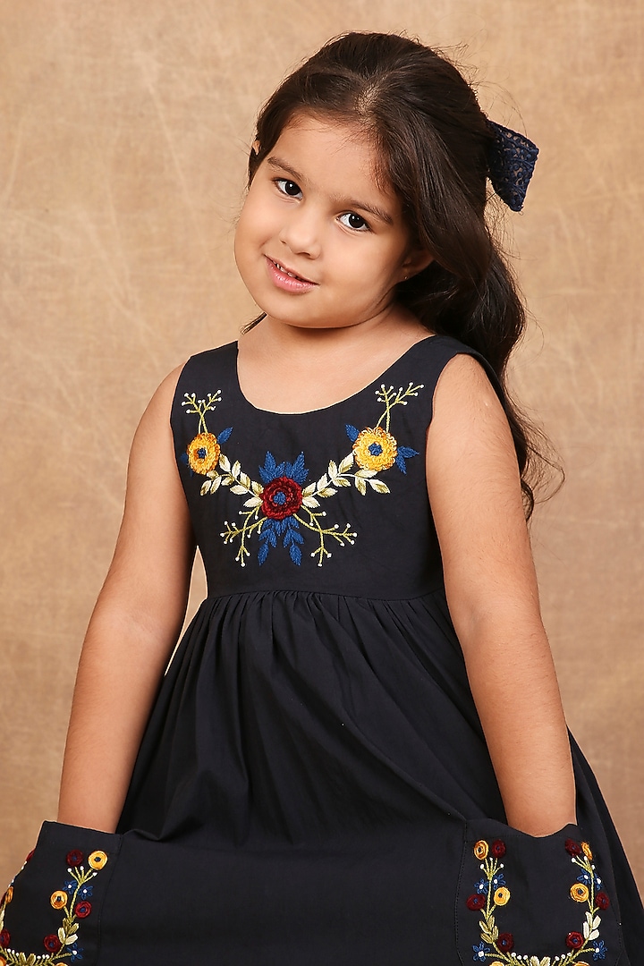 Charcoal Black Organic Cotton Floral Embroidered Dress For Girls by The Right Cut Kids at Pernia's Pop Up Shop