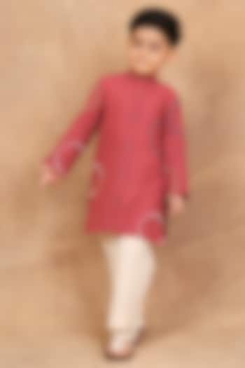 Earthy Red Linen Embroidered Kurta For Boys by The Right Cut Kids