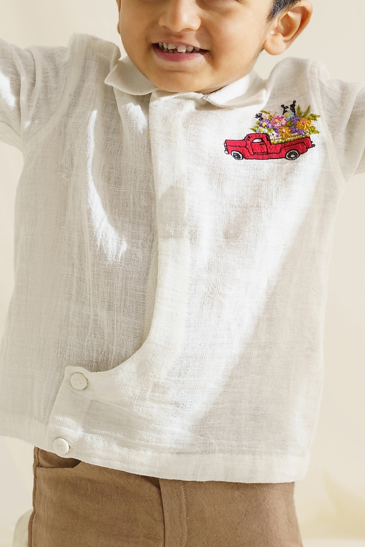 Pearl White Hand Embroidered Pant Set For Boys by The Right Cut Kids at Pernia's Pop Up Shop