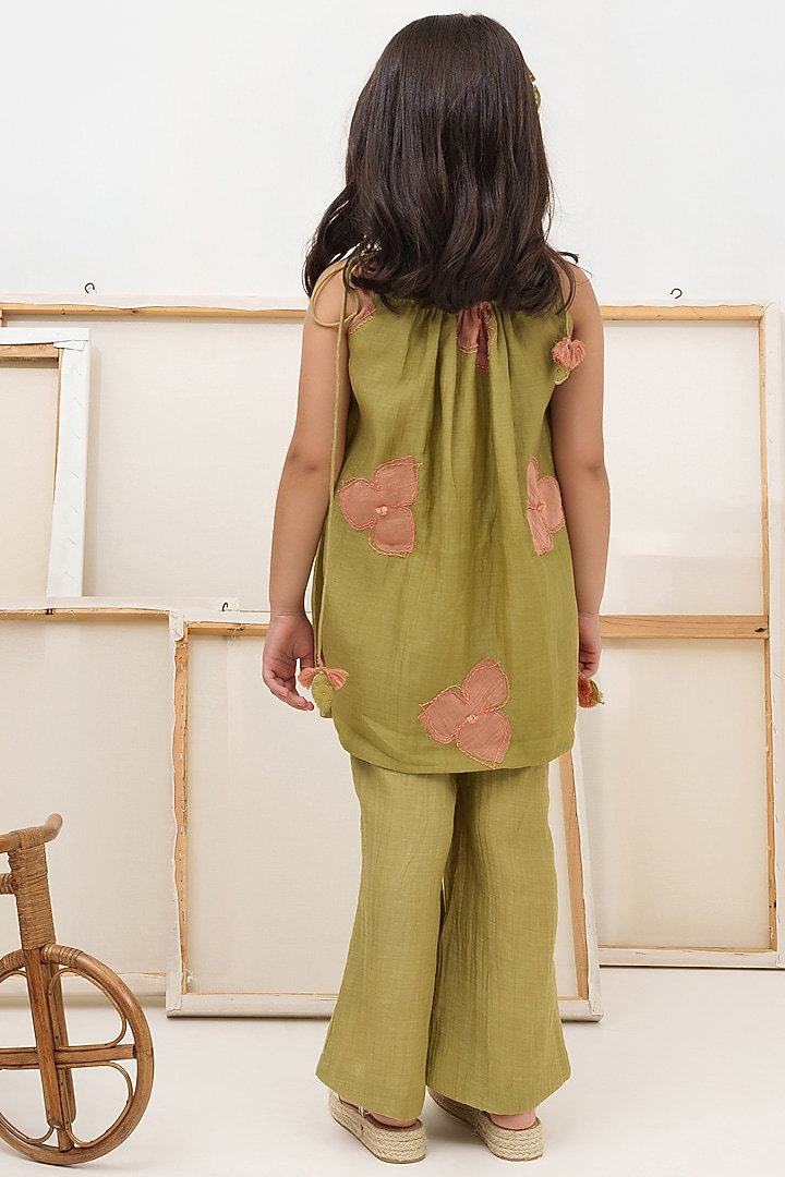 Green Cotton Chanderi Pant Set For Girls by The Right Cut Kids at Pernia's Pop Up Shop