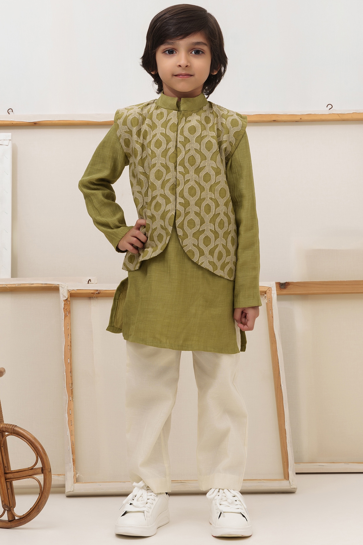 Shop Jaypore Men Green Ghicha Silk Hand woven Mandarin Collar Regular Fit Nehru  Jacket for Men Online 39576352