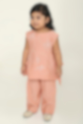 Dusty Pink Chanderi Floral Embroidered Co-Ord Set For Girls by The Right Cut Kids at Pernia's Pop Up Shop