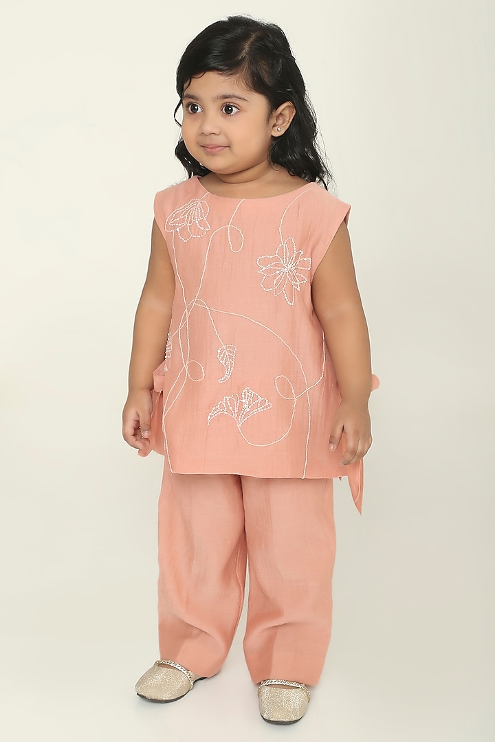 Dusty Pink Chanderi Floral Embroidered Co-Ord Set For Girls by The Right Cut Kids at Pernia's Pop Up Shop