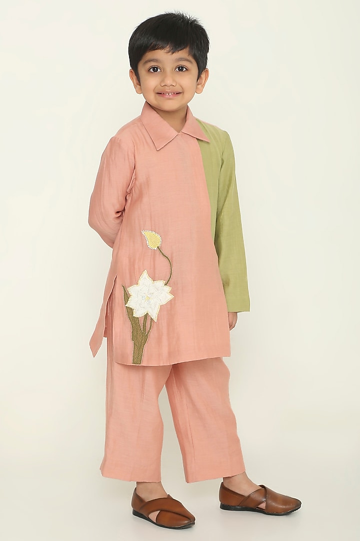 Dusty Pink & Sage Green Chanderi Floral Embroidered Kurta Set For Boys by The Right Cut Kids at Pernia's Pop Up Shop