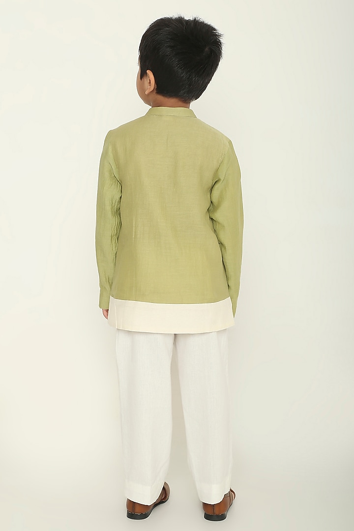 Sage Green & White Chanderi Leaf Applique Kurta Set For Boys by The Right Cut Kids at Pernia's Pop Up Shop