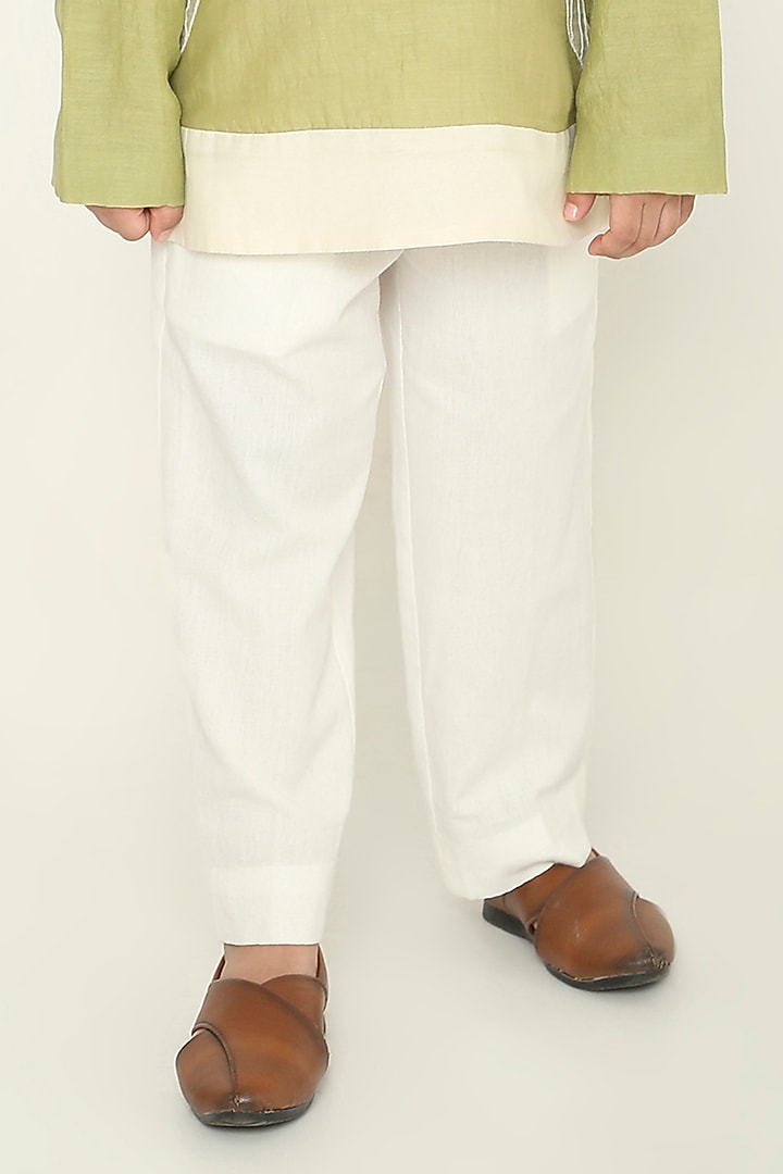 Sage Green & White Chanderi Leaf Applique Kurta Set For Boys by The Right Cut Kids at Pernia's Pop Up Shop
