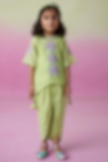 Lime Chanderi Motif Embroidered Co-Ord Set For Girls by The Right Cut Kids at Pernia's Pop Up Shop