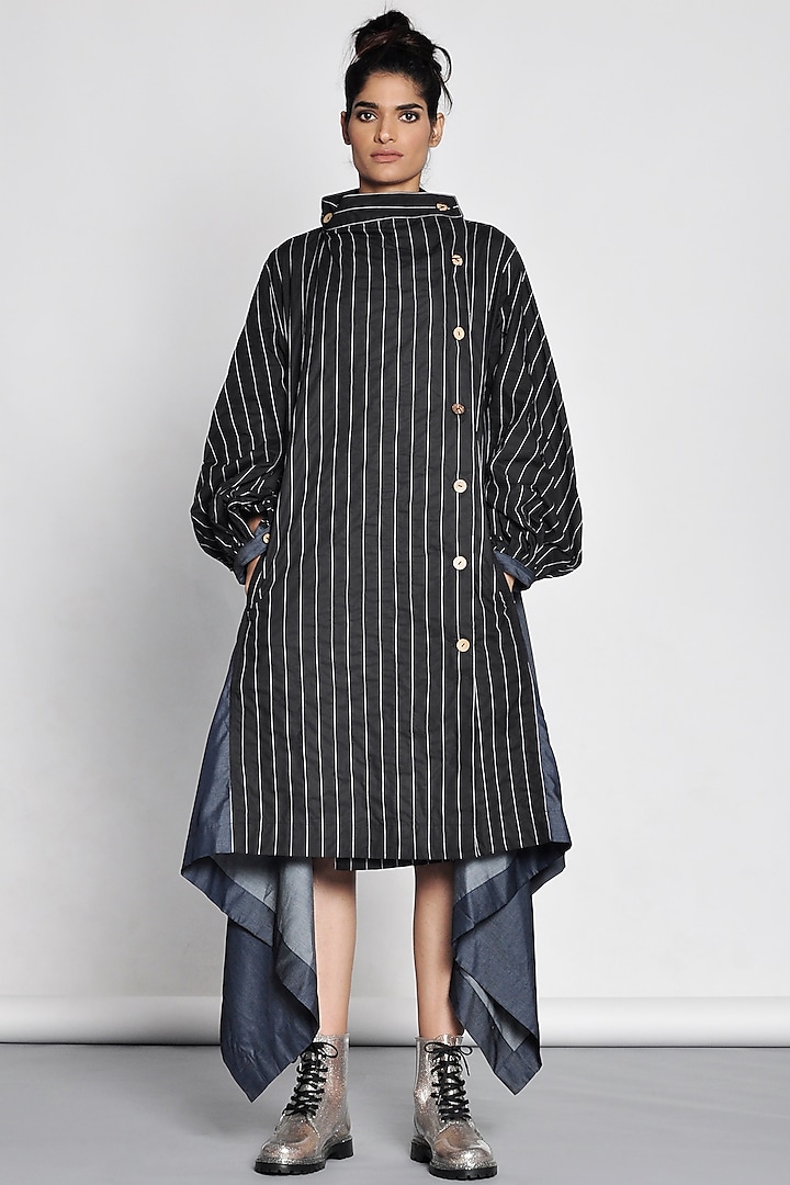Black Trench Jacket With Thread Stitch Lines by Ritesh Kumar