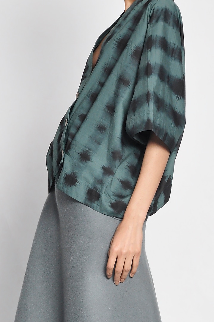 Emerald Green Tie-Dye Kimono Jacket by Ritesh Kumar at Pernia's Pop Up Shop
