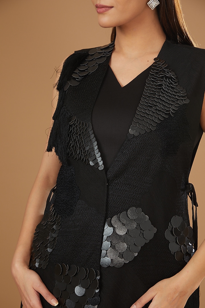 Black Bemberg Silk & Modal Satin Embroidered jacket Set by RICHA KHEMKA at Pernia's Pop Up Shop