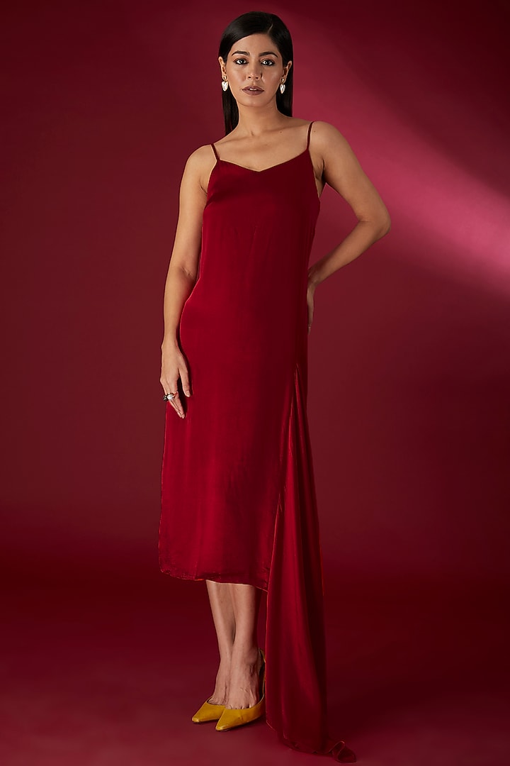 Red Modal Satin & Organza Slip Vacation Dress With Kaftan by Richa Khemka at Pernia's Pop Up Shop