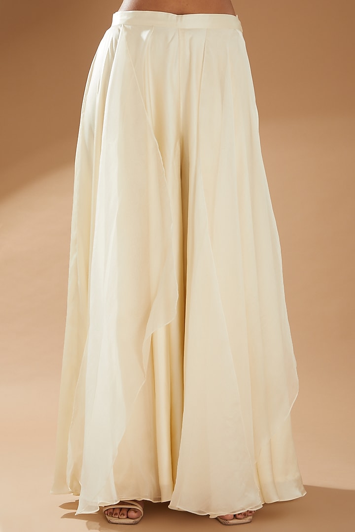 Pearl White Embroidered Wedding Lehenga Set by Richa Khemka at Pernia's Pop Up Shop