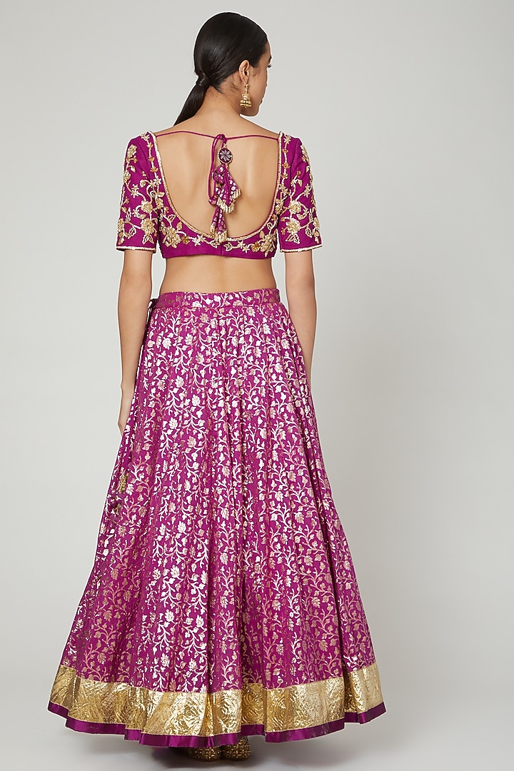 Purple Embroidered Wedding Lehenga Set by RRishita & Mitali at Pernia's Pop Up Shop