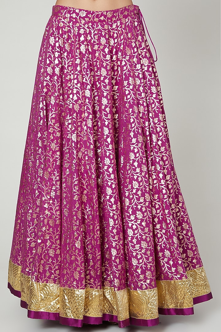 Purple Embroidered Wedding Lehenga Set by RRishita & Mitali at Pernia's Pop Up Shop
