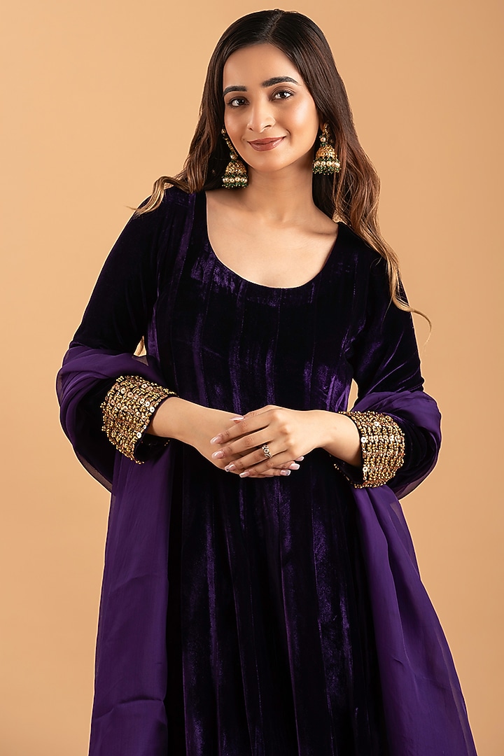 Purple Velvet Hand Embroidered Kalidar Party Wear Anarkali Set by Rirasa at Pernia's Pop Up Shop