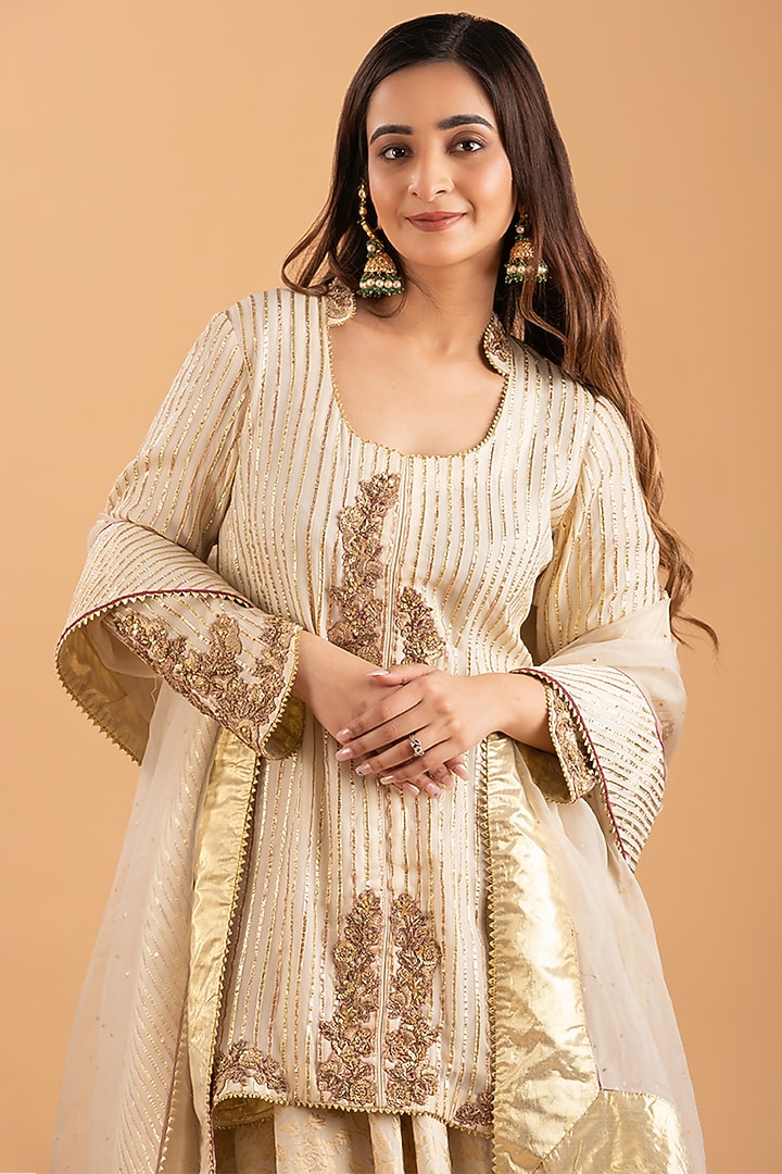 Ivory Georgette Banarasi Hand Embroidered Kurta Set by Rirasa at Pernia's Pop Up Shop