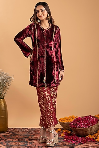 Maroon Silk Velvet Gota Embroidered Kurta Set by Rirasa