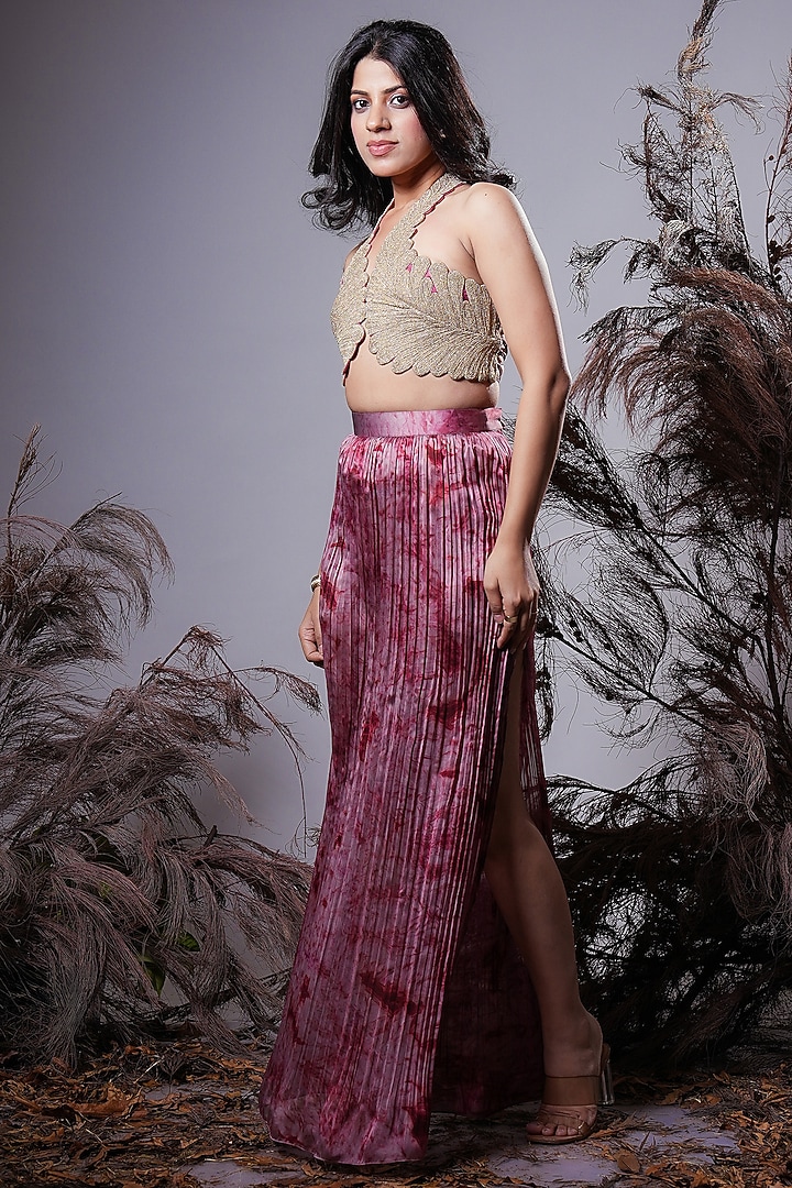 Coral Georgette Blend Pleated Skirt Set by Rirasa at Pernia's Pop Up Shop