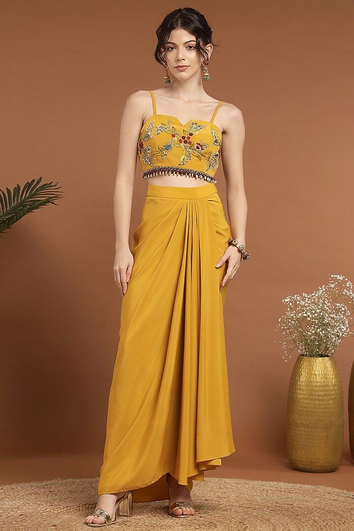Yellow Organza & Crepe Embroidered Cape Set by Rirasa at Pernia's Pop Up Shop