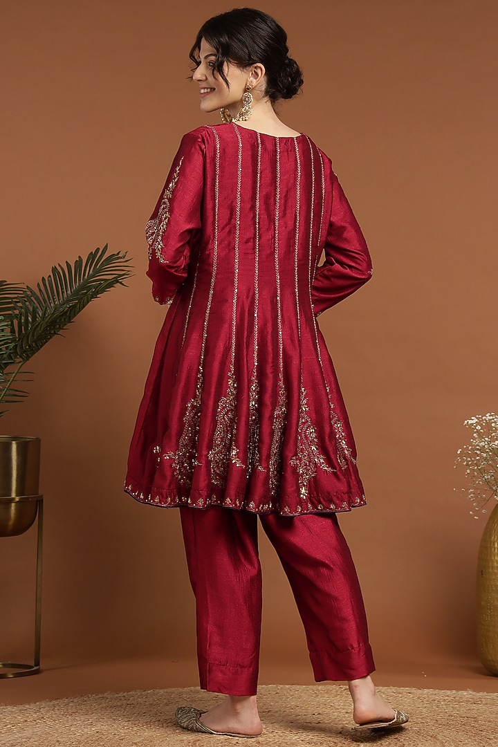 Red Silk Blend Hand & Machine Embroidered Kalidar Kurta Set by Rirasa at Pernia's Pop Up Shop