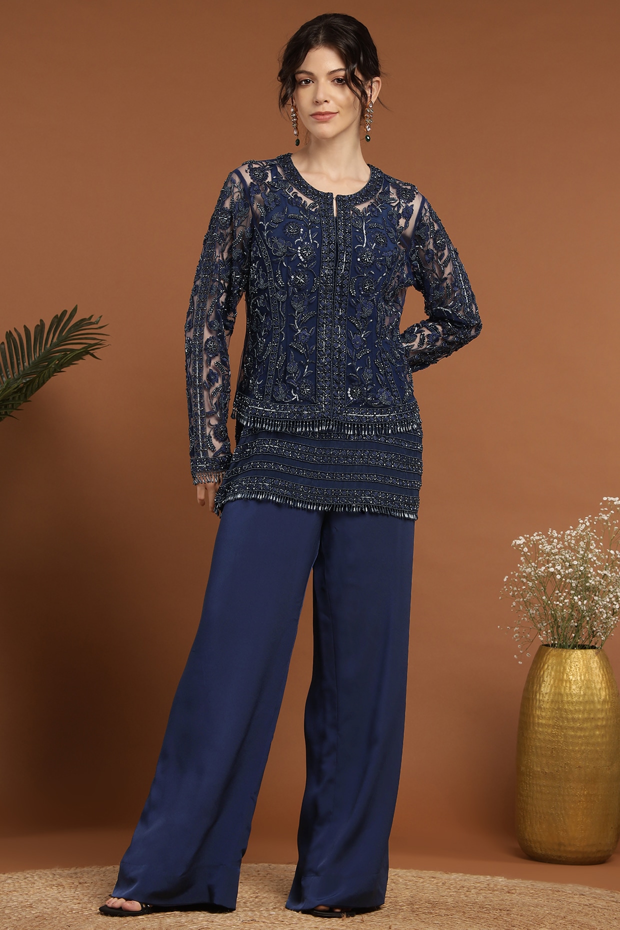 Shop Off Shoulder Kurtis for Women Online from India s Luxury Designers 2024