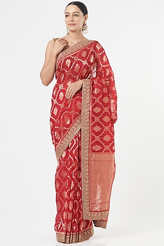 Red Silk Saree Set With Gold Zari by NARMADESHWARI