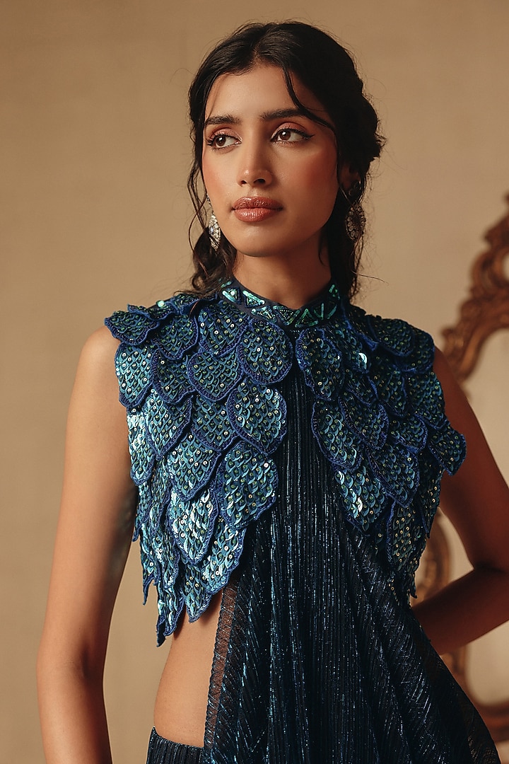 Blue Platinoir Crepe & Chanderi Hand Embroidered Wedding Gown Saree by Rishika Singh at Pernia's Pop Up Shop