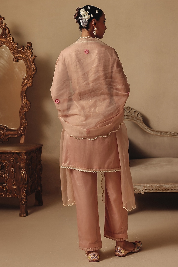 Blush Pink Organza Shimmer Hand Embroidered Kurta Set by Rishika Singh at Pernia's Pop Up Shop