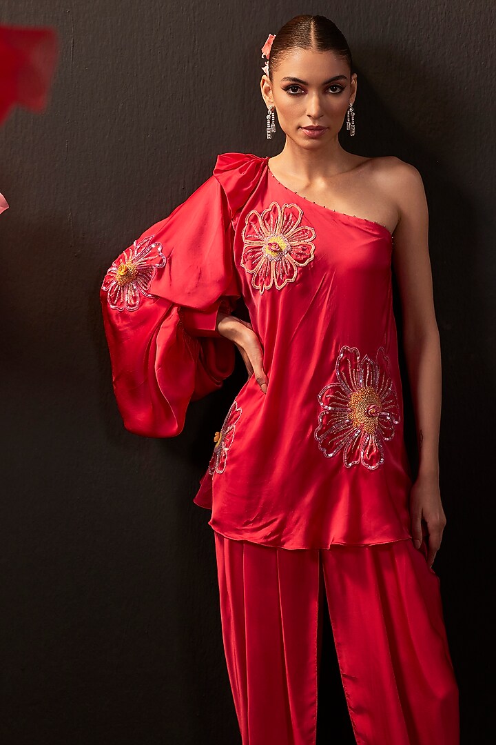 Red Bemberg Satin Hand Embroidered Co-Ord Set by Rishika Singh at Pernia's Pop Up Shop