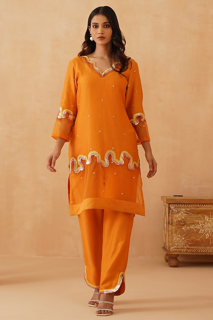 Orange Chanderi Sequins Embroidered Kurta Set by Rishika Singh at Pernia's Pop Up Shop