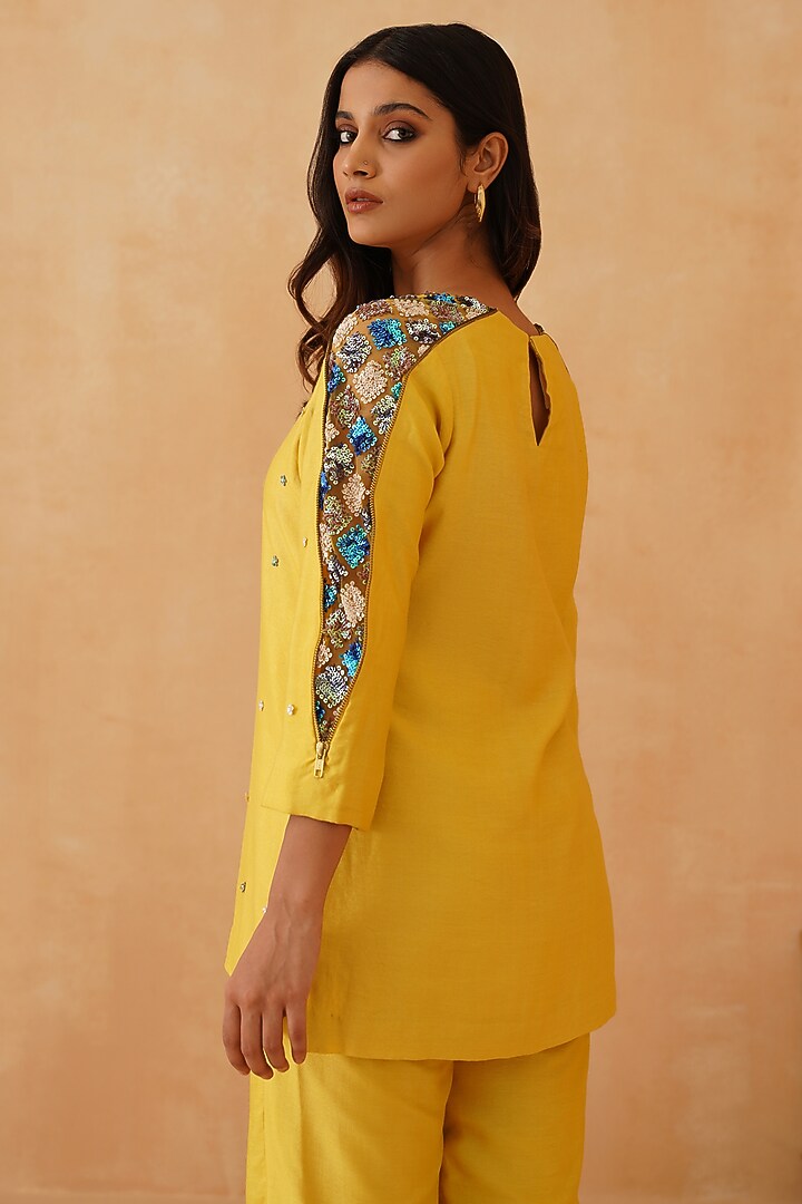 Yellow Cotton Silk Chitta Work Co-ord Set by Rishika Singh at Pernia's Pop Up Shop