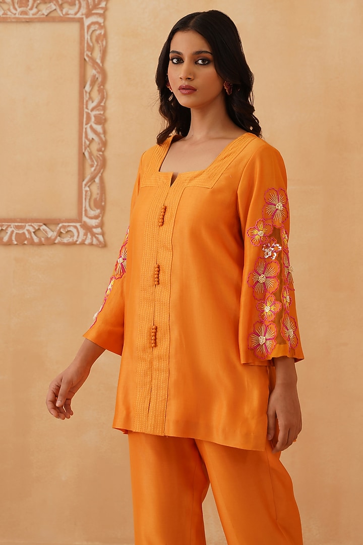 Orange Chanderi Embroidered Co-Ord Set Set by Rishika Singh at Pernia's Pop Up Shop