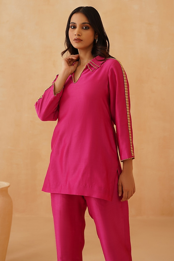 Pink Chanderi Moti Work Co-Ord Set by Rishika Singh at Pernia's Pop Up Shop