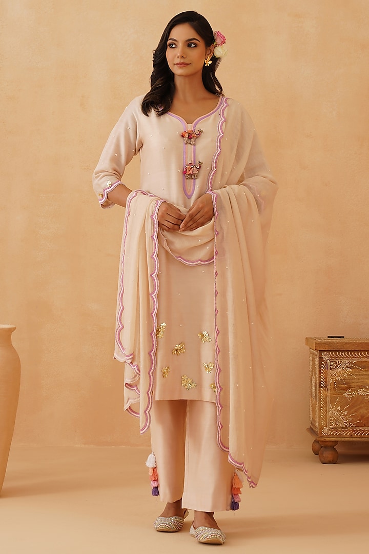 Beige Chanderi Embroidered Kurta Set by Rishika Singh at Pernia's Pop Up Shop